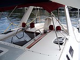 1997 Hunter 430 Photo #8