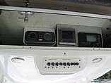 2009 Triton 351 Cc Photo #38