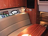 2010 Crownline 330 Cr Photo #43
