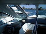 2010 Cruisers Yachts 520 Sports Coupe Photo #32